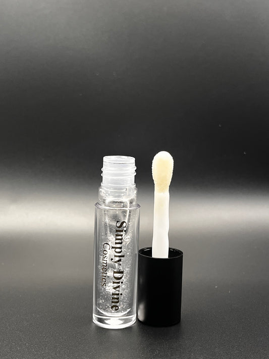 Eve clear lip gloss swatch - vegan cruelty-free transparent formula with nourishing oils"